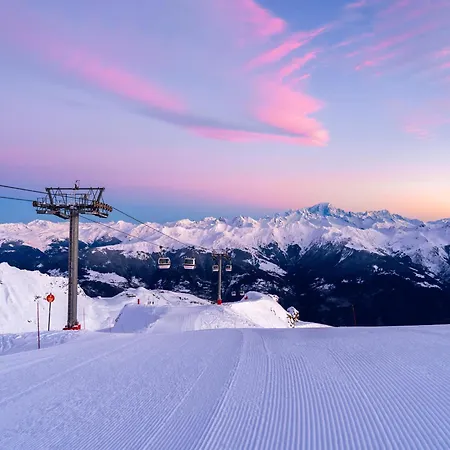 公寓 Confortable A 1850 Avec Balcon Et Parking - Fr-1-575-208