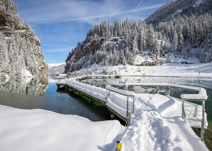 Confortable A 1850 Avec Balcon Et Parking - Fr-1-575-208 公寓 *