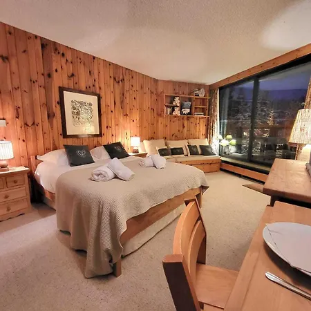 Апартаменты Confortable A 1850 Avec Balcon Et Parking - Fr-1-575-208 *